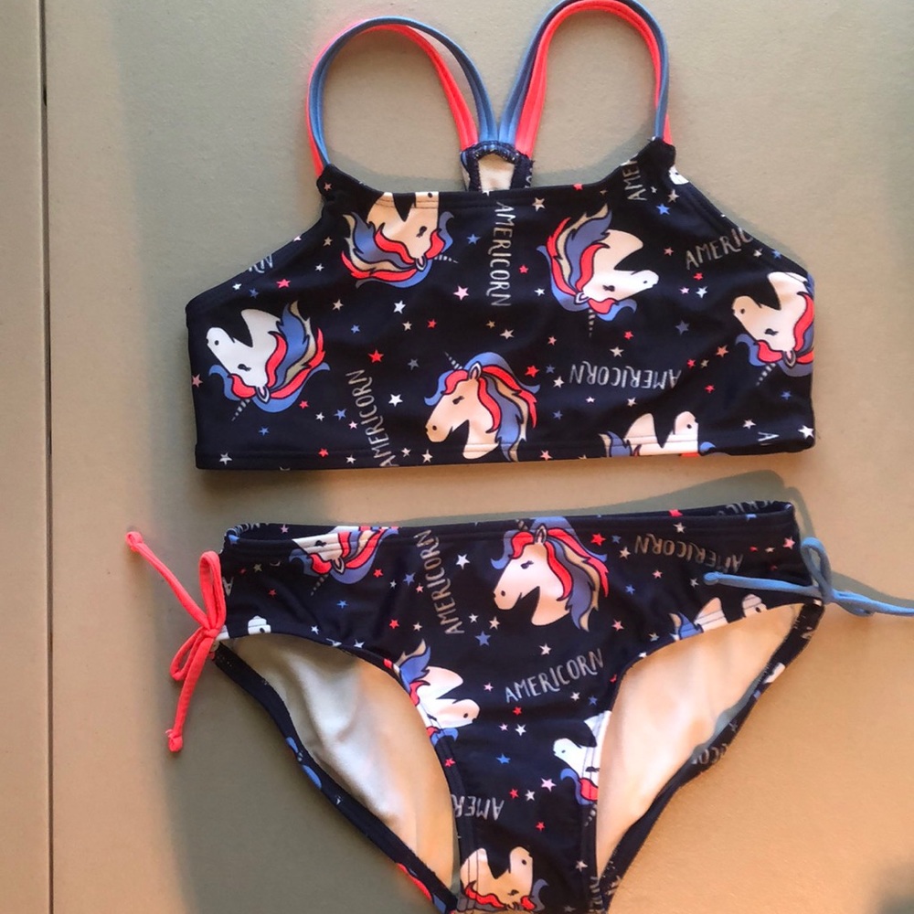 Americorn Girls 2 piece bathing suit very good condition